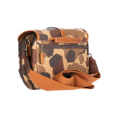 Tom Beckbes Classic Camo Blind Bag: brown/tan camo, double-shell pockets, front zipper, adjustable shoulder strap.