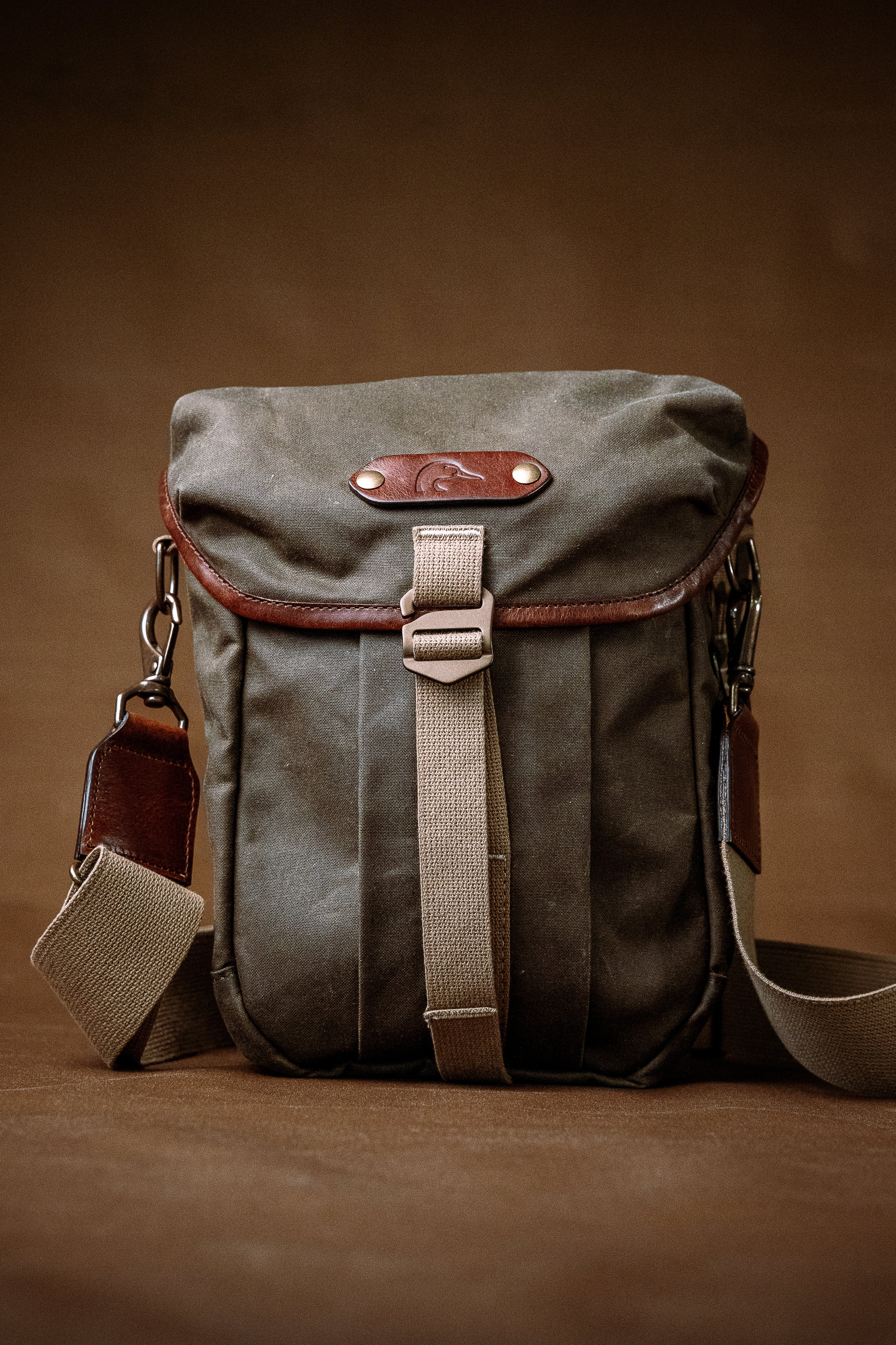 Ducks Unlimited Waxed Canvas Timber Bag - Tom Beckbe