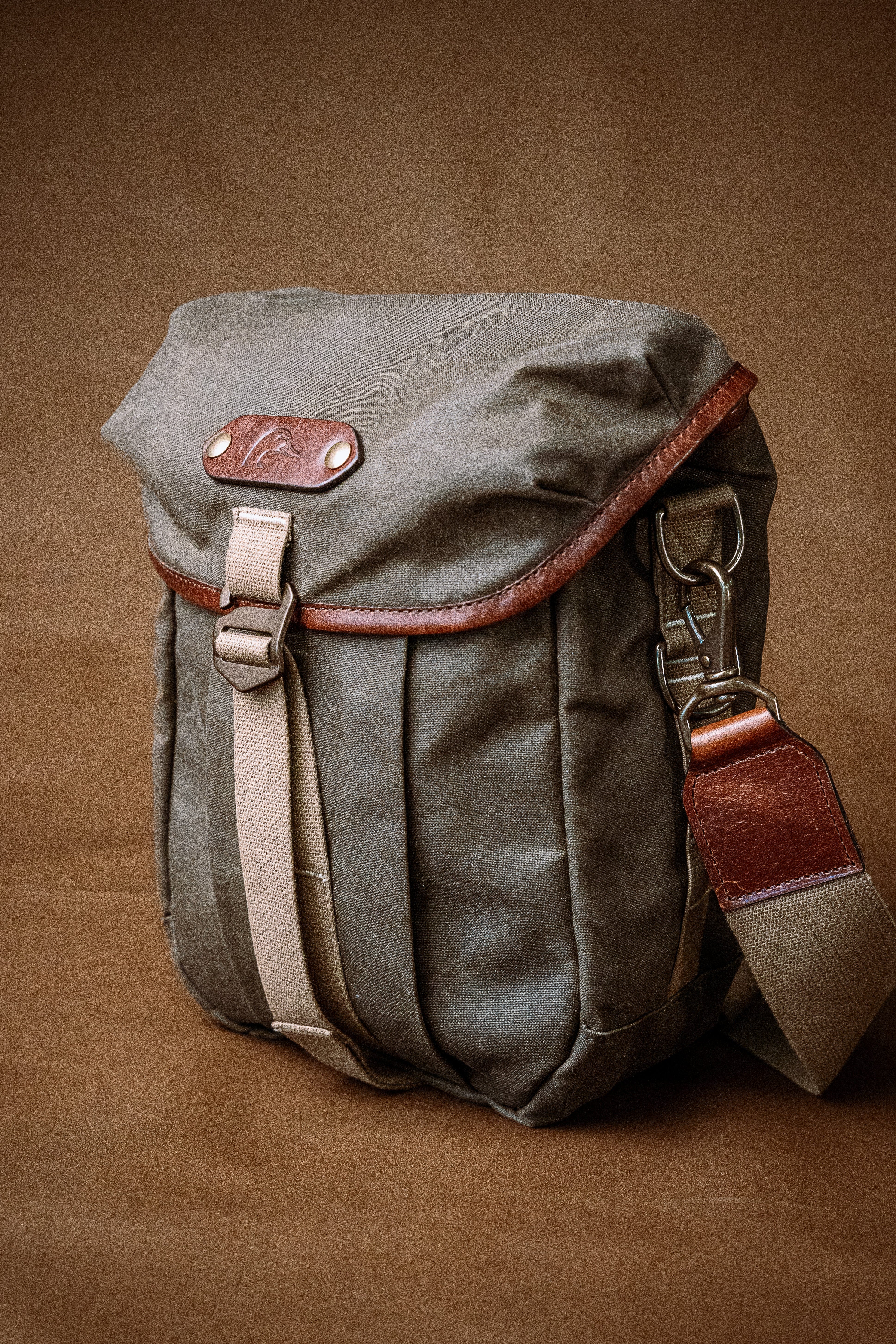 Ducks Unlimited Waxed Canvas Timber Bag - Tom Beckbe