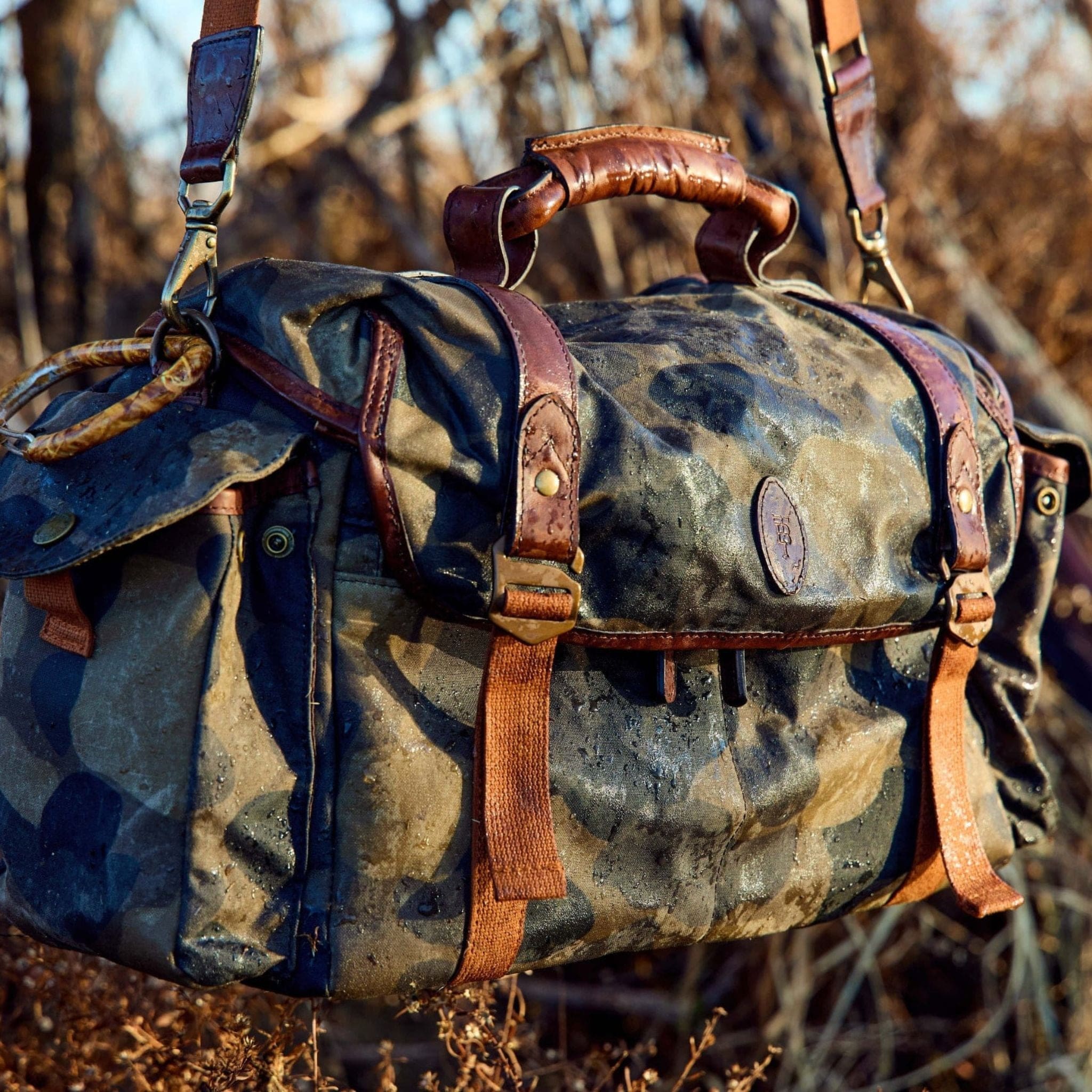 Waxed canvas best sale field bag