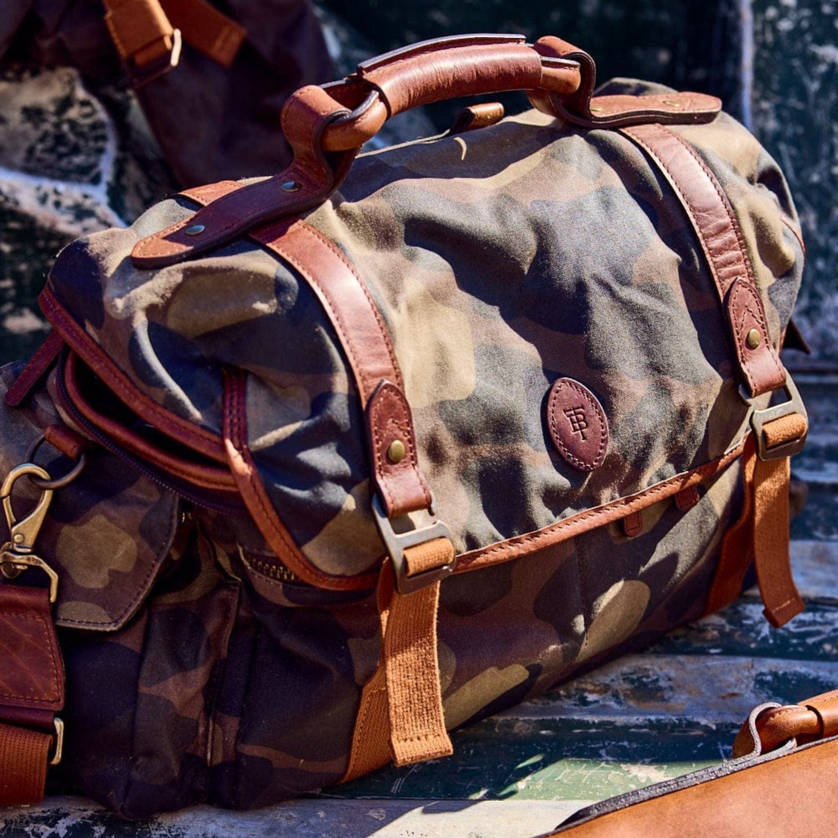 Classic Camo Field Bag – Tom Beckbe