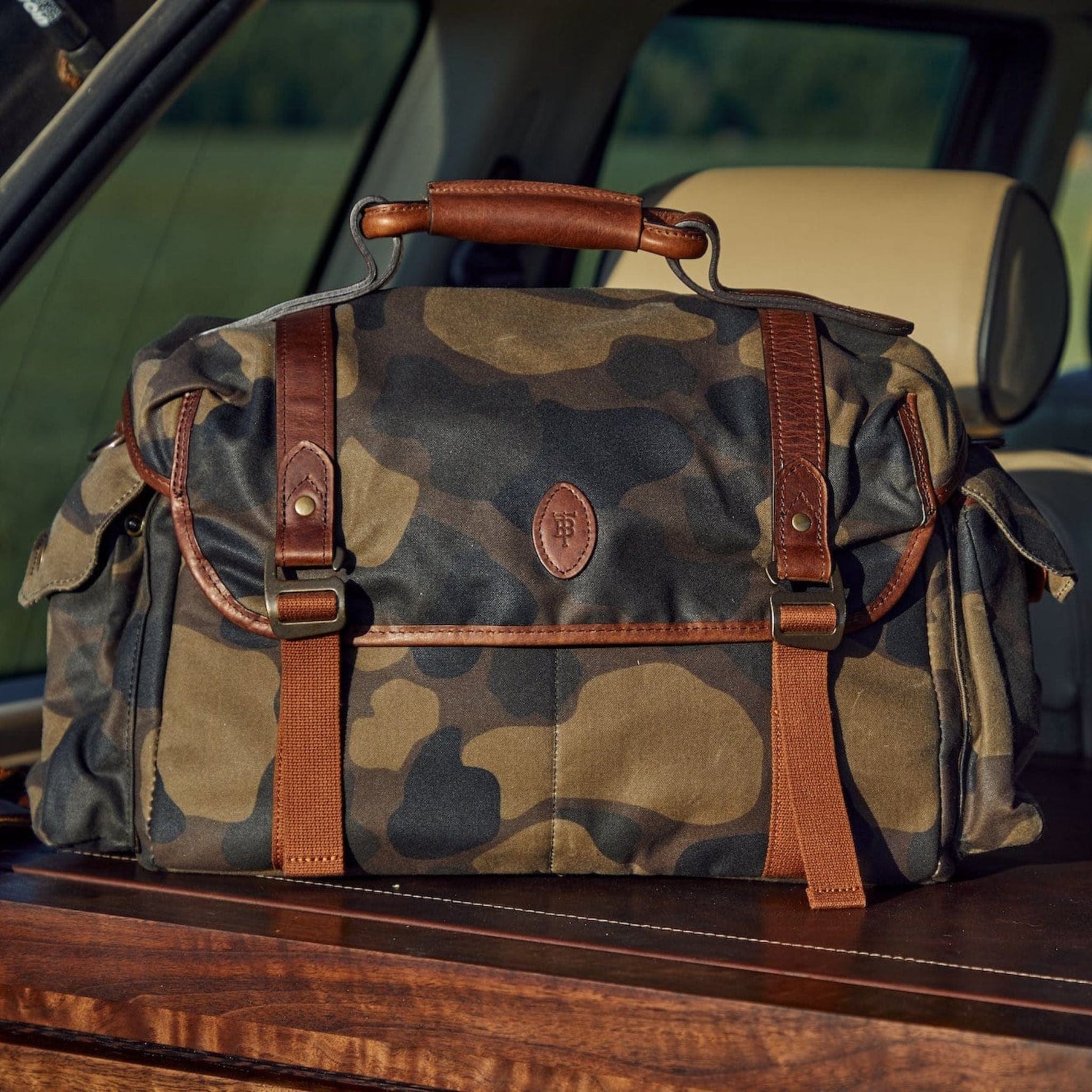 Classic Camo Field Bag – Tom Beckbe